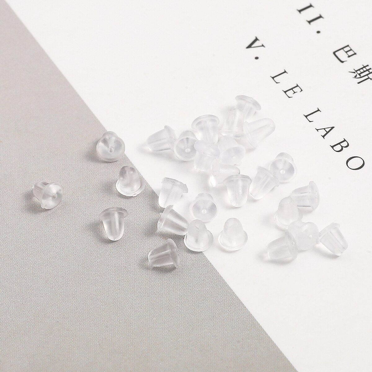 العادي 4x4 مللي متر 100 قطعة/الوحدة المطاط سيليكون جولة الأذن التوصيل منعت قبعات أقراط عودة سدادات للأجزاء DIY النتائج مجوهرات صنع